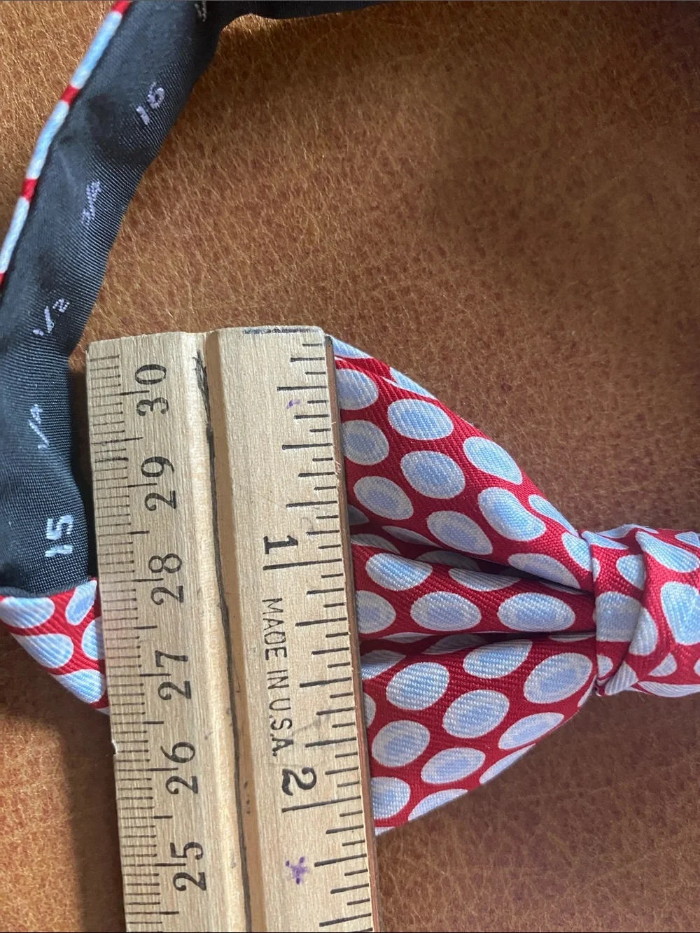 Vineyard Vines Simple Football Print Bow Tie 100% Silk